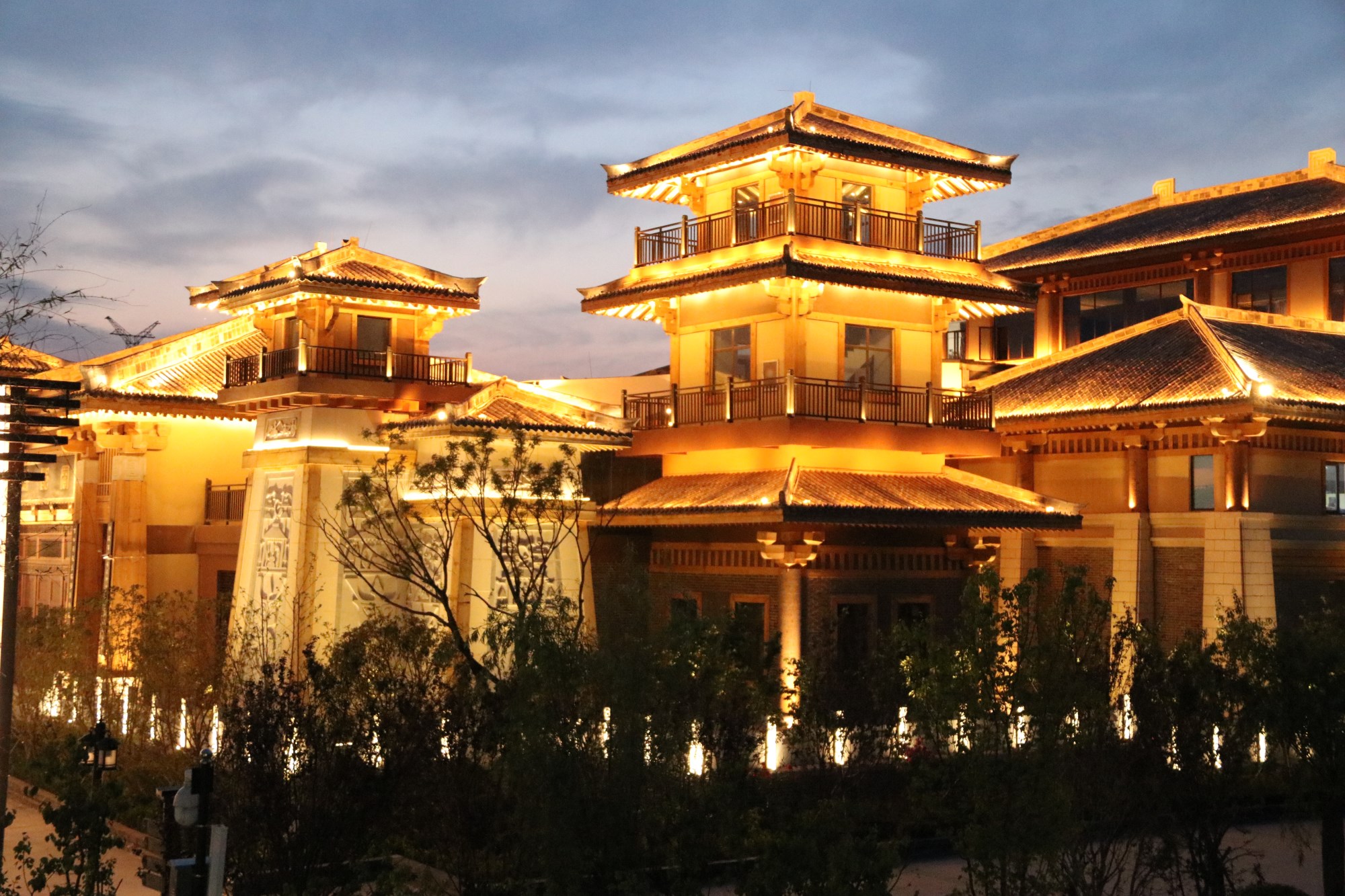LED洗墻燈旅游景色外墻燈光的首選，那么它究竟有哪些好處？